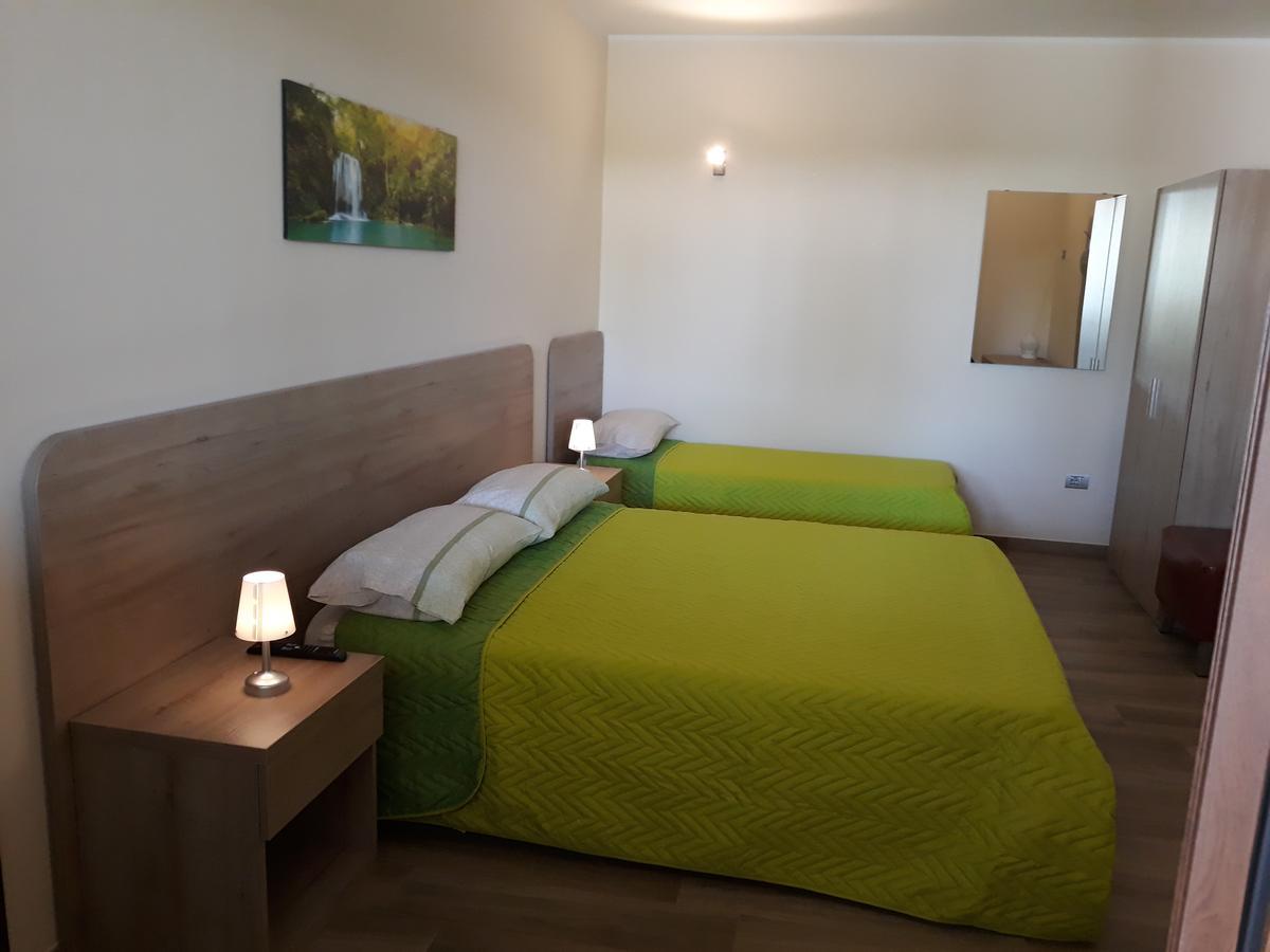 Aparthotel Af Service *